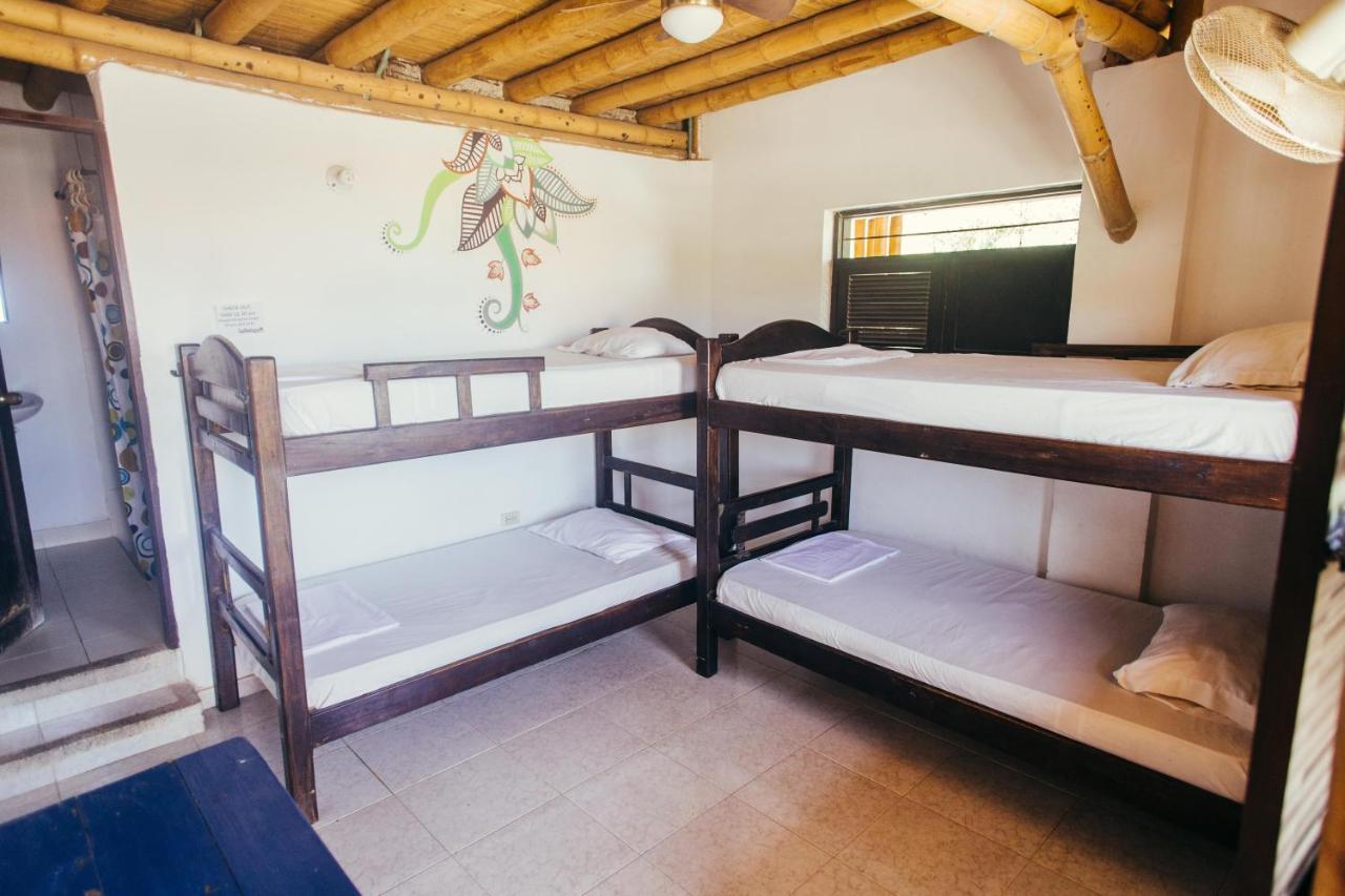 La Tortuga Hostel Taganga Eksteriør billede
