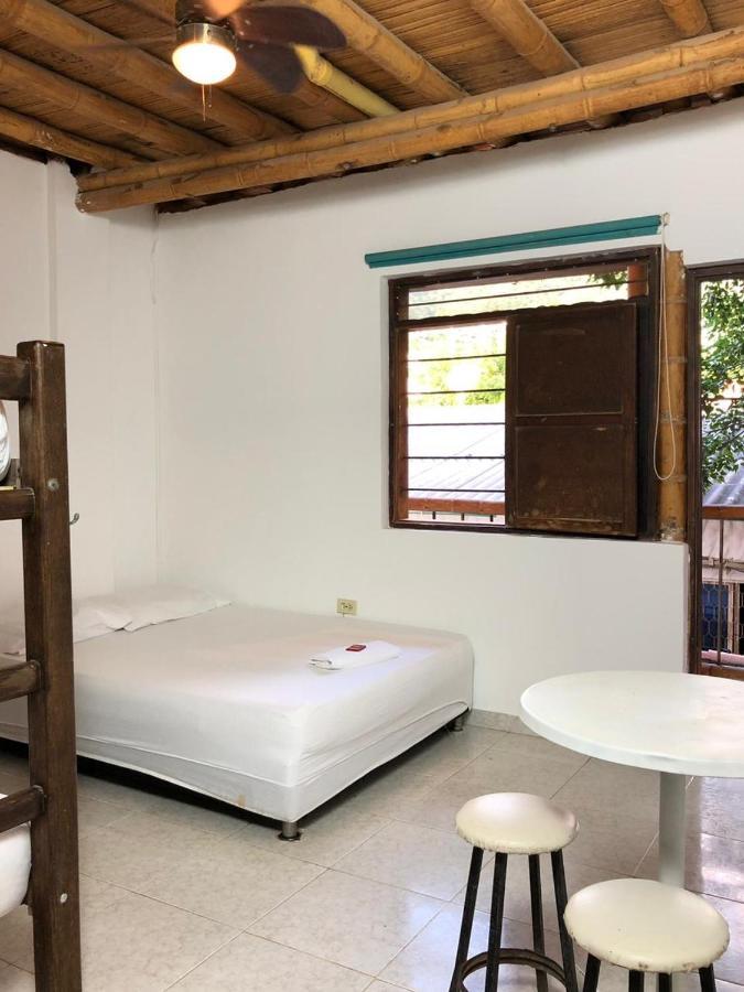 La Tortuga Hostel Taganga Værelse billede