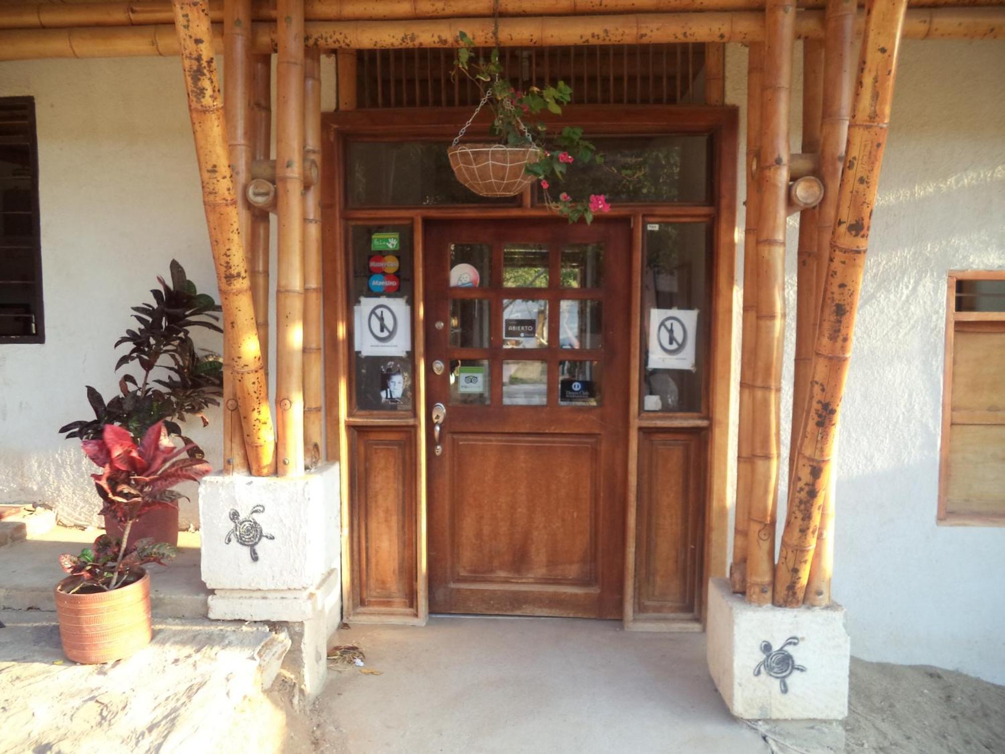 La Tortuga Hostel Taganga Eksteriør billede