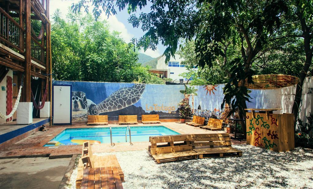 La Tortuga Hostel Taganga Eksteriør billede