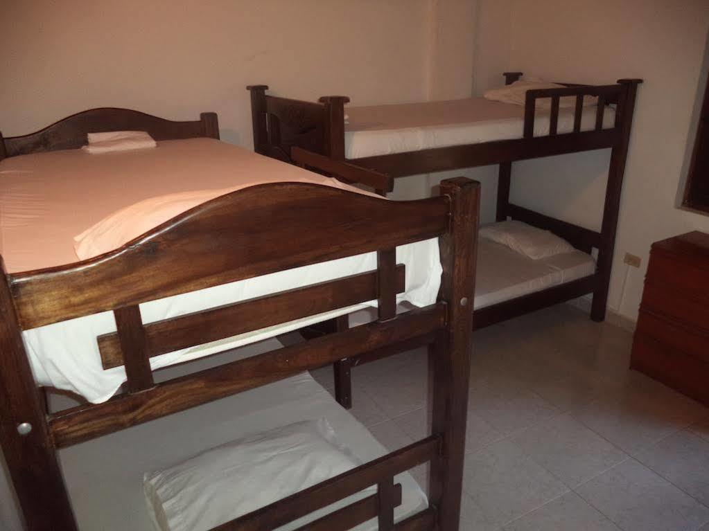 La Tortuga Hostel Taganga Eksteriør billede