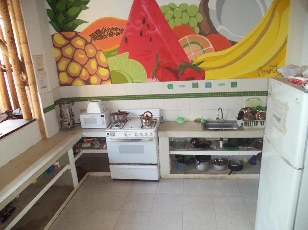 La Tortuga Hostel Taganga Eksteriør billede